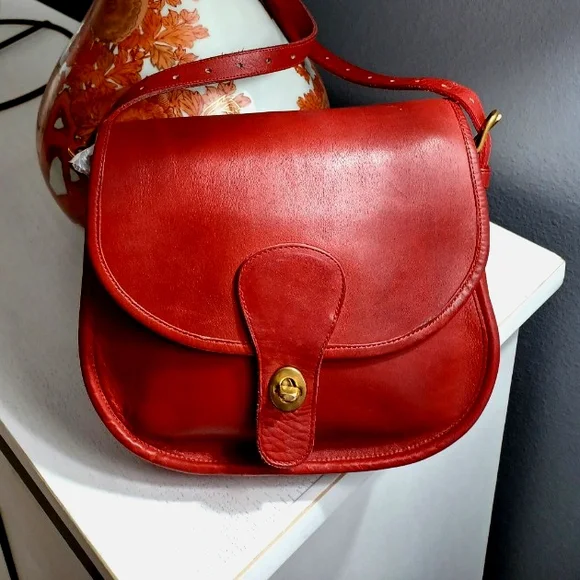 VINTAGE COACH  'NYC' EARLY 80'S SADDLERY BAG - Picture 4 of 17